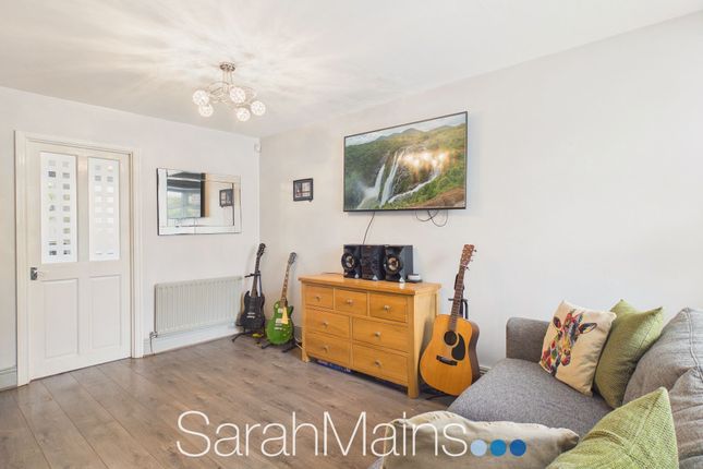37 Slaley Close, Gateshead photo 4
