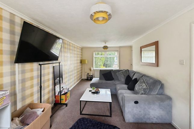 45, Preston Road, Mansfield photo 2