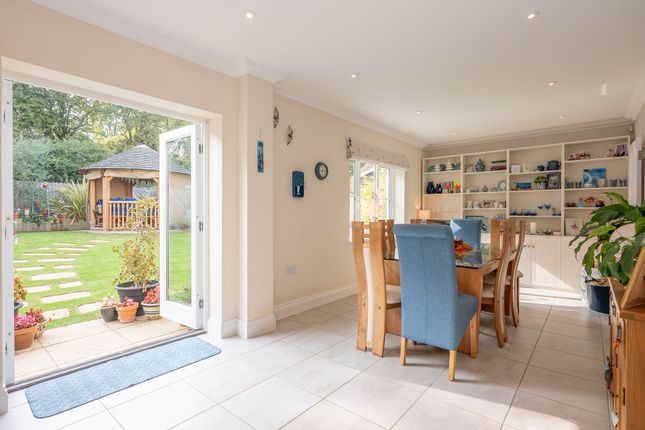 15 Lutyens Drive, Cromer photo 4