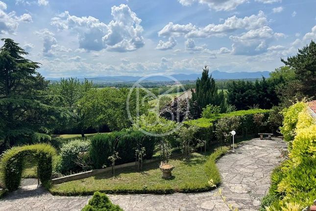 Property for sale in Clermont-Ferrand, 63116, France, Auvergne, Clermont-Ferrand, 63116, France