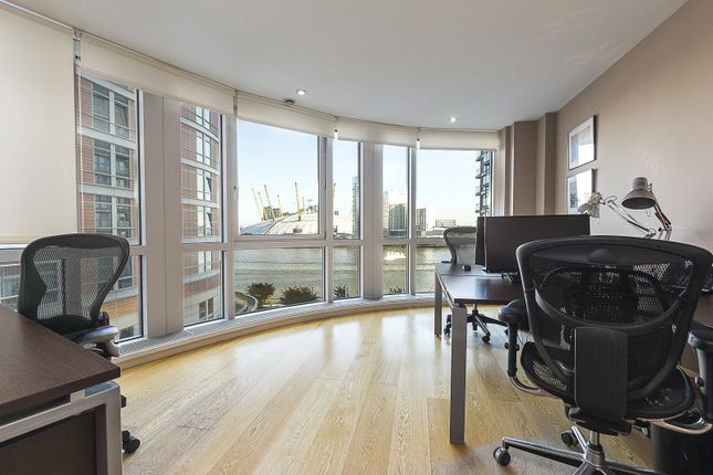 Ontario Tower Fairmont Avenue Canary Wharf London E14 2