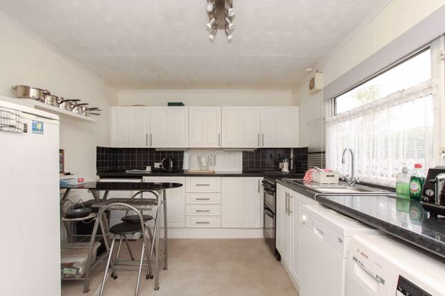 80 Beech Park, Chesham Road, Tring photo 2