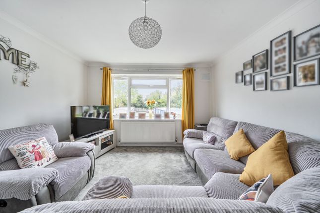 34, Meadway, Sevenoaks photo 3