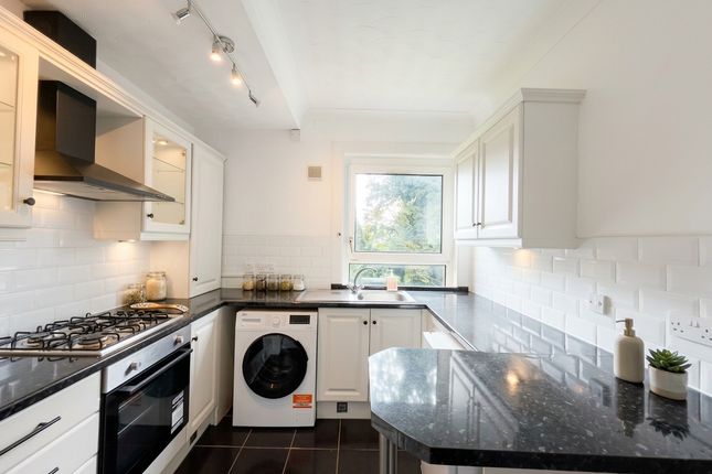 Flat 1/2, 398, Main Street, Glasgow photo 3