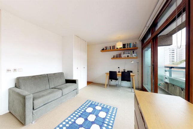 Studio for sale in Barbican, London