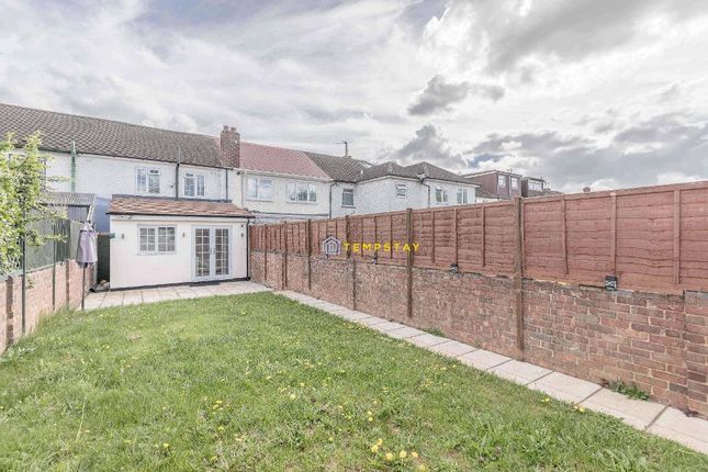 3 Bedroom Houses To Let In Slough Primelocation