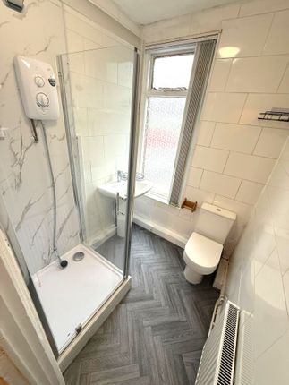 2, Lambton View, Leeds photo 4