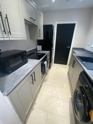 28 Redbourn Street, LIVERPOOL photo 5
