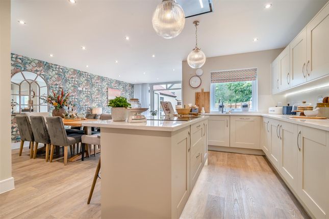 Plot 25, The Prestbury, Worton photo 4