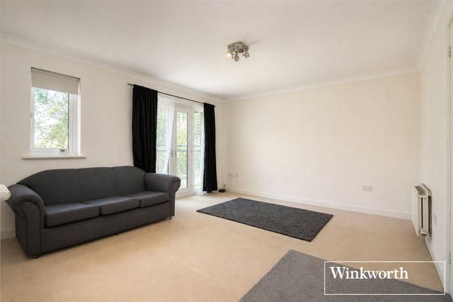 2 Parsonage Court,, Cranes Way, Hertfordshire photo 3
