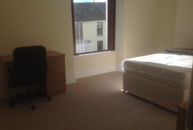Shared accommodation to rent in Sebastopol Street, Swansea