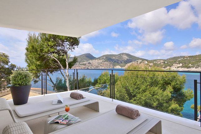 Villa for sale in Spain, Mallorca, Andratx, Camp De Mar
