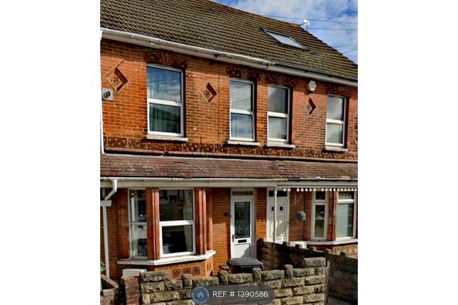 Thumbnail Terraced house to rent in Hunt Street, Swindon