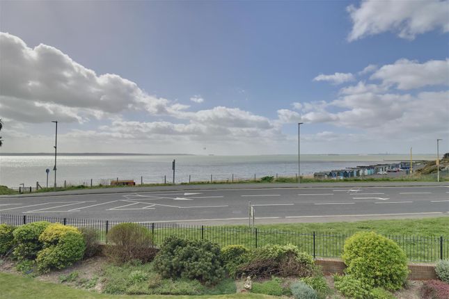 9 Ross House, 60 Marine Parade West, Lee-On-The-Solent photo 4