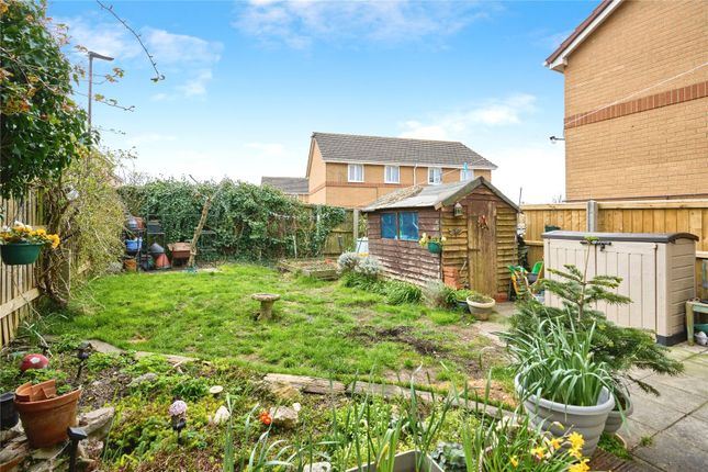 12, Slade Road, Isle of Wight photo 2