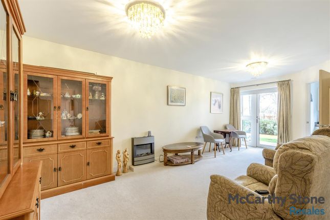 10 Oakhill Place, Overdale, Bedford photo 2