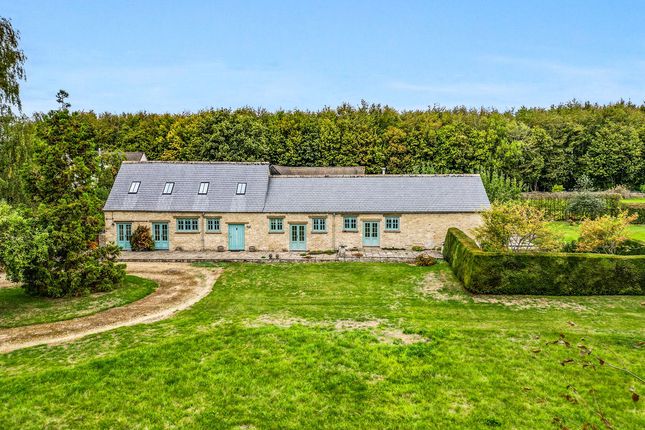 Paynes Barn, Leighterton, Tetbury photo 2