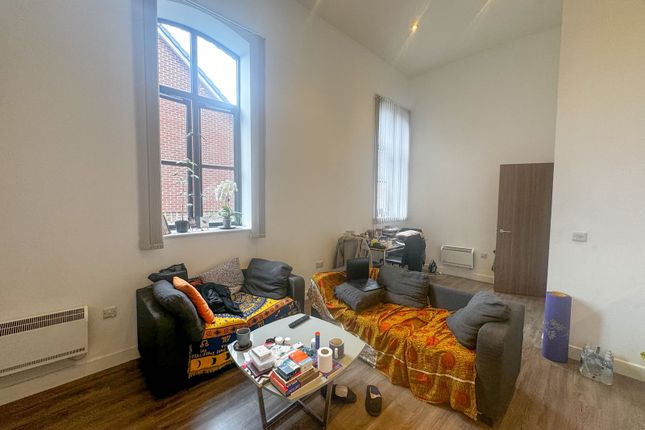 Flat 33, Queens Brewery Court, 46, Moss Lane West, Manchester photo 4