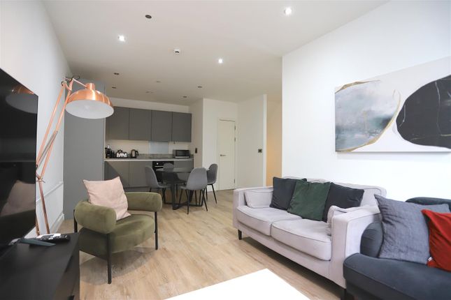 11, Millbank Street, Manchester photo 3