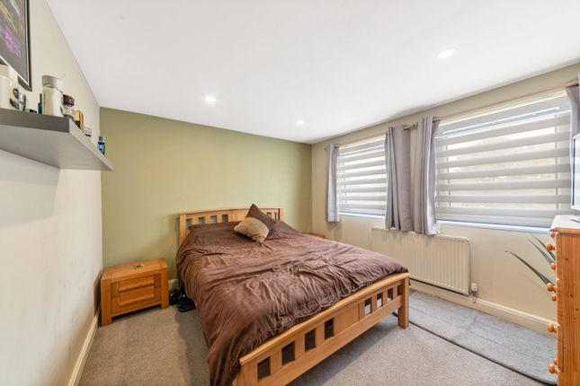 140, Mackenzie Way, Gravesend photo 4