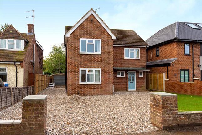 Detached house for sale in Oaken Grove, Maidenhead, Berkshire