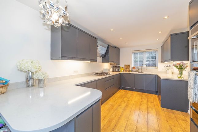 80, Bluebell Road, Ashford photo 3