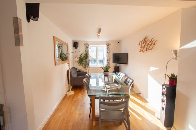 Town house for sale in Tillhouse Road, Cranbrook, Exeter