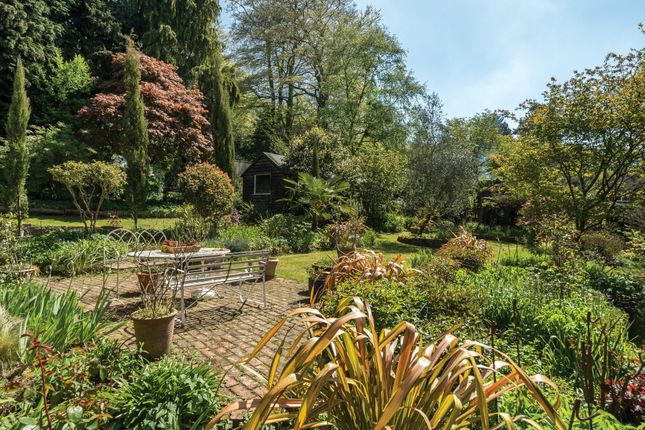 Lavender Cottage, Chilcrofts Road, HASLEMERE photo 4