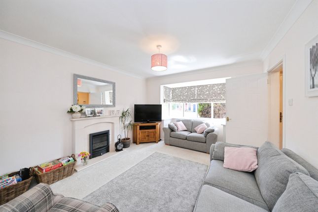 43, Marston Brook, Derby photo 2