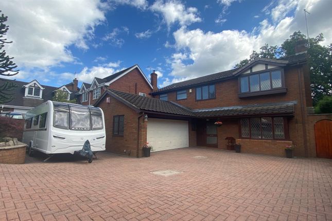 Thumbnail Detached house for sale in Castel Close, Newcastle-Under-Lyme