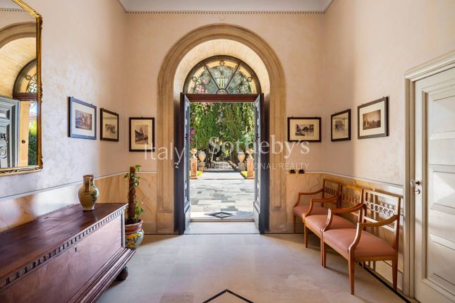 Villa for sale in Via Santa Maria di Gesù, Caltagirone, Sicilia
