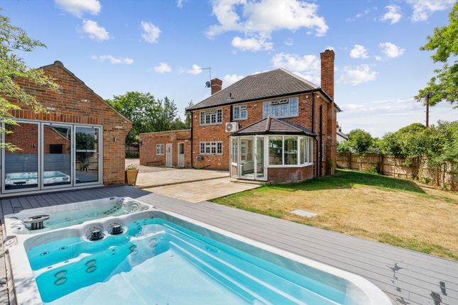Thumbnail Detached house to rent in Innings Lane, White Waltham, Maidenhead, Berkshire SL6.