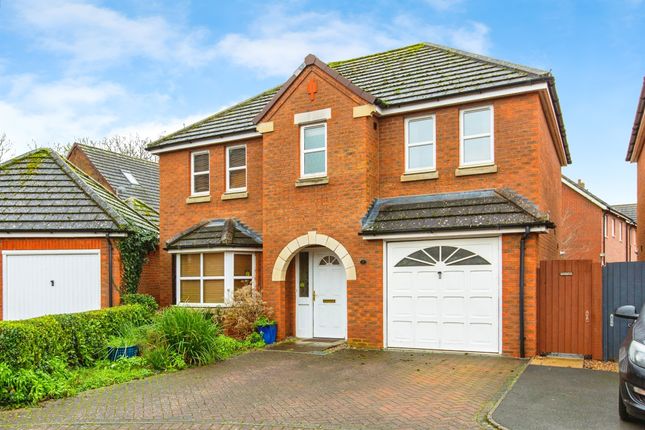 4-bed house on 5, The Coppice, Kettering, £400,000