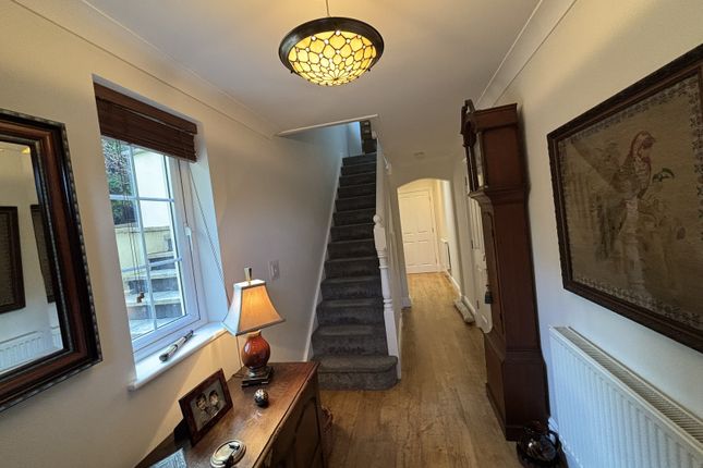 29, Parc Pencrug, Llandeilo photo 2