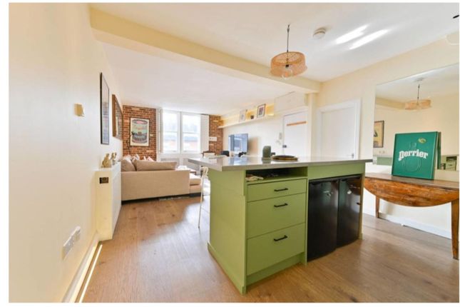 Flat for sale in Rushcroft Road, Brixton