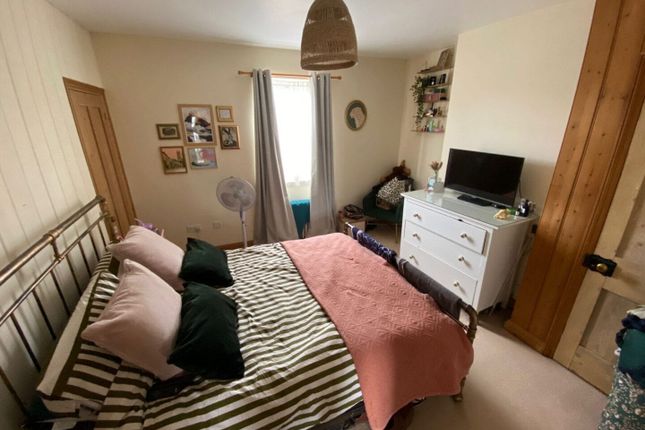 2, New Road, Havant photo 5