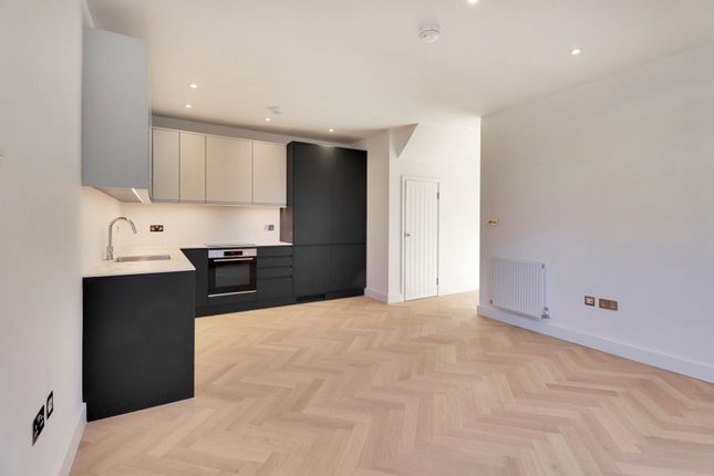 10 Apex Cottage, Edenbridge photo 3