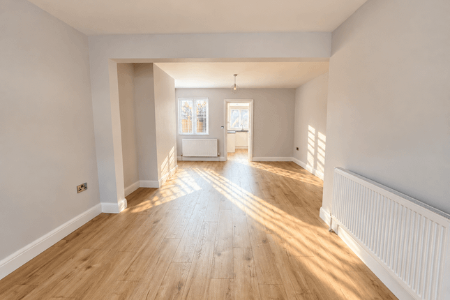 17, Bouverie Road, Chelmsford photo 3