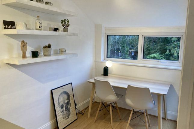 Flat 21 Oliver Court 324/326, London Road, Stoneygate photo 3