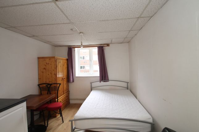 Studio 118, 1, Kember Street, Islington photo 2