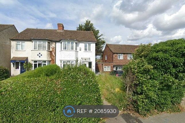 Thumbnail Semi-detached house to rent in Hatch Lane, Harmondsworth, West Drayton