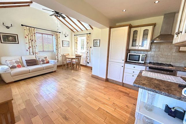 22 Sandiford Road, Crewe photo 2
