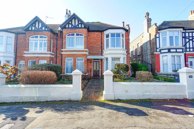 Flat for sale in Priory Avenue, Hastings