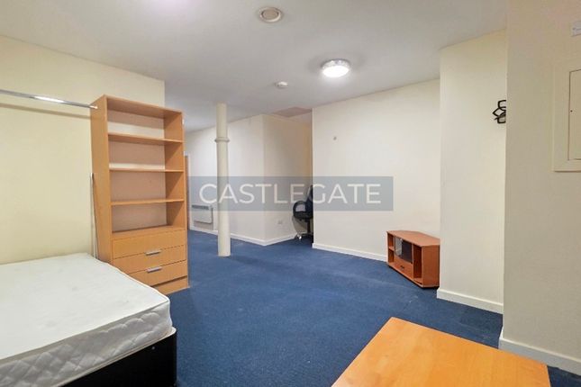 Flat 26, Huddersfield photo 2