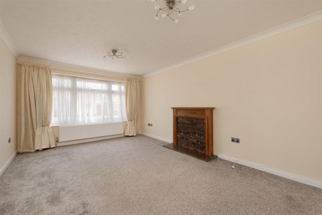 8, Ashley Drive, Whitstable photo 4