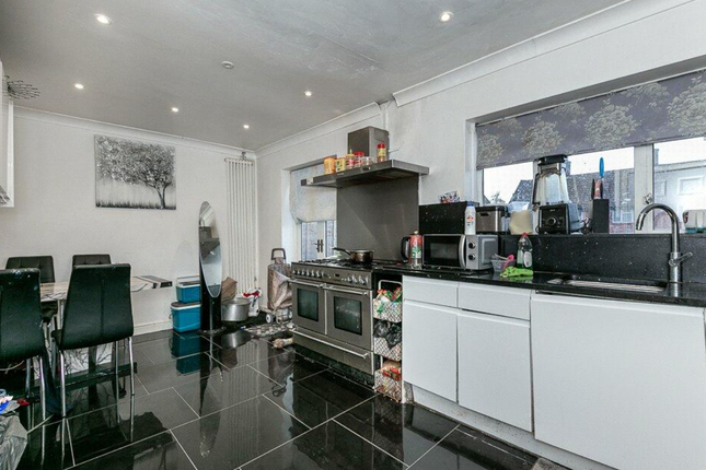 57, Headley Drive, London photo 4