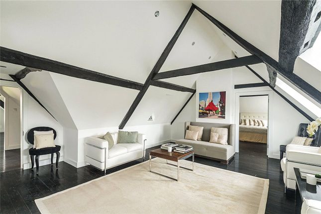 Bedroom Ten