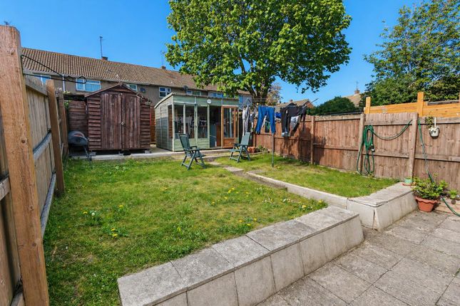 39, Sedbergh Road, Corby photo 4
