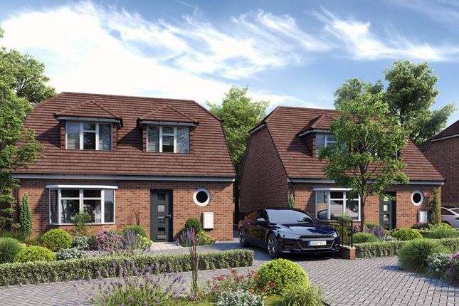 Thumbnail Detached house for sale in Plot 1, Alwyn Close, Luton