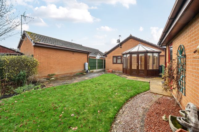 9, Regency Gardens, Grantham photo 4